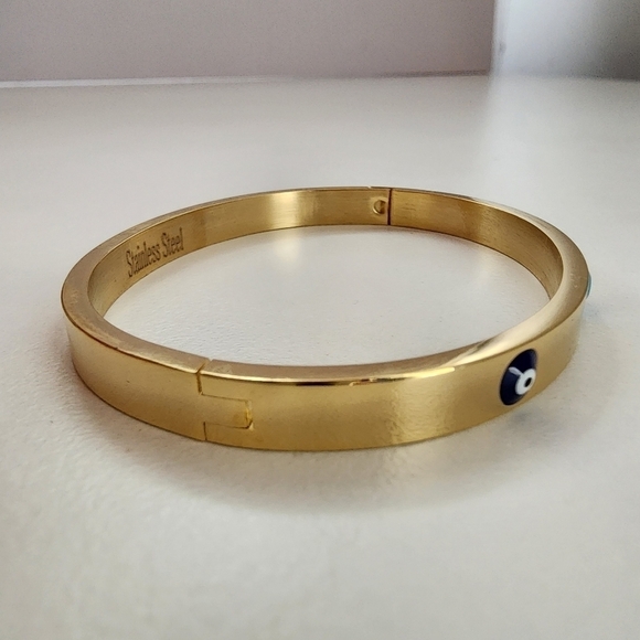 NWT Golden Triple Evil Eye Stainless Steel Bangle Bracelet - Picture 6 of 8